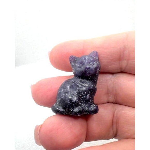 Mini Genuine Gemstone Cat Carving - Your Choice - Picture 5 of 5